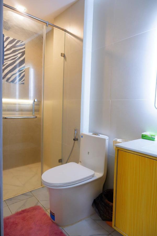 Cozy Entire Condo Unit With Pool Access Angeles Eksteriør bilde